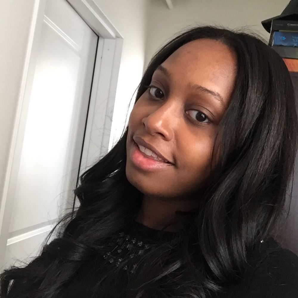 Meet your Posher, Nadine